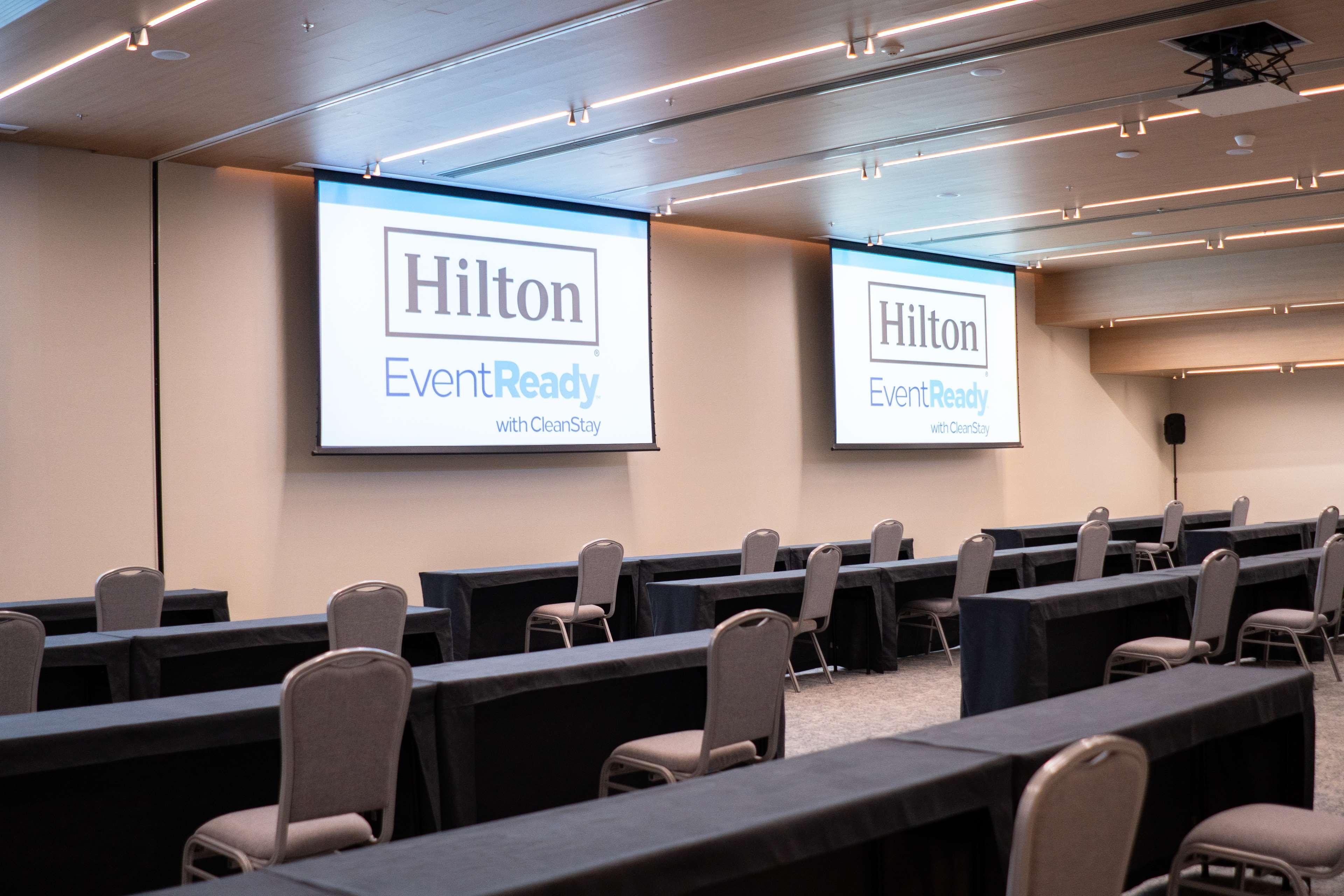 Hilton Copacabana Ρίο ντε Τζανέιρο Εξωτερικό φωτογραφία A meeting room at a Hilton hotel