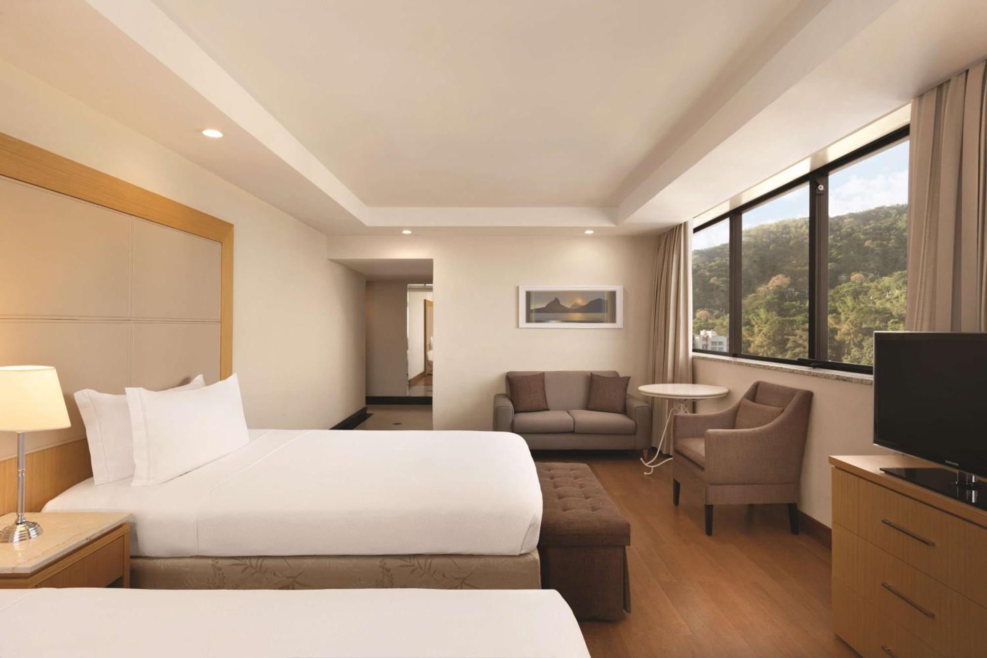 Hilton Copacabana Ρίο ντε Τζανέιρο Εξωτερικό φωτογραφία A room at the hotel