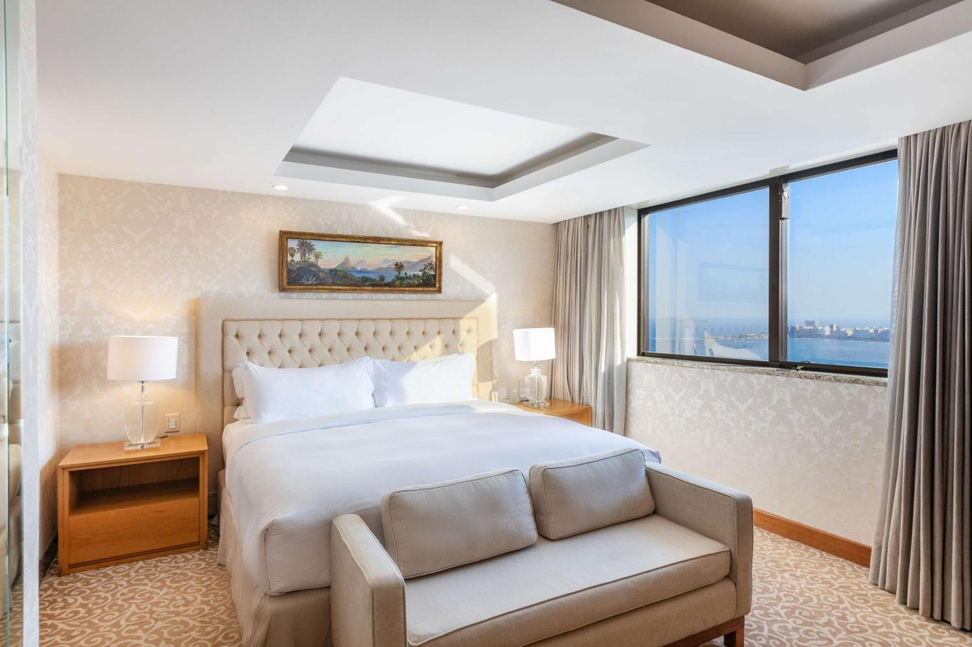 Hilton Copacabana Ρίο ντε Τζανέιρο Εξωτερικό φωτογραφία Suite bedroom
